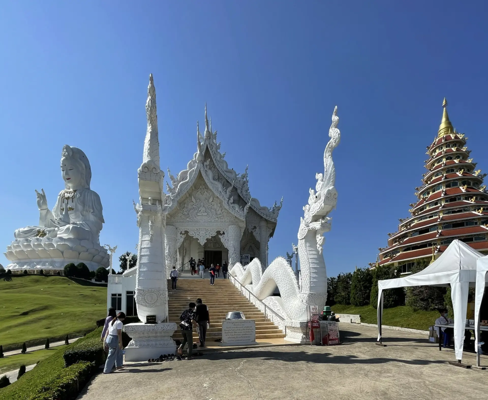 Majestic Temples in Chiang Rai