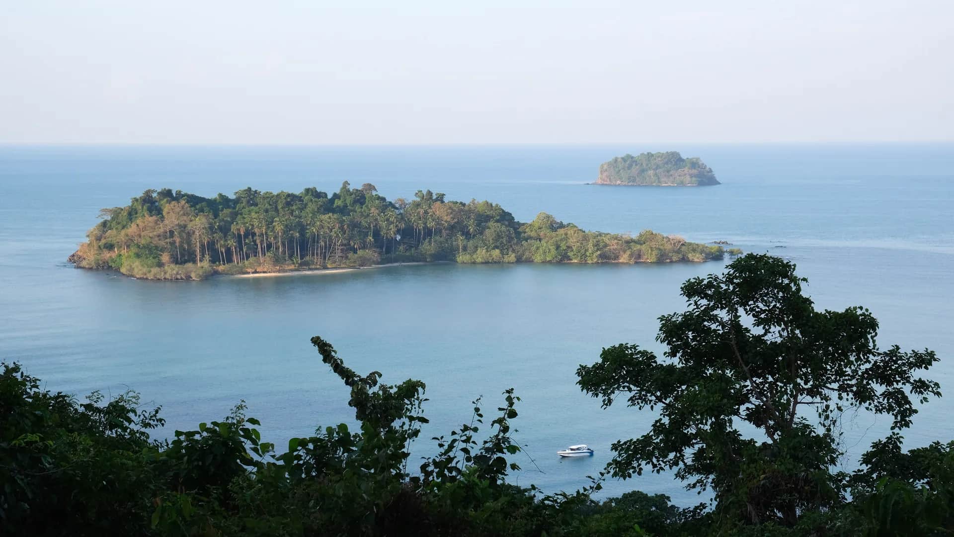 Kai Bae Viewpoint over Koh Yuak and the southern Koh Chang islands in Koh Chang, Thailand